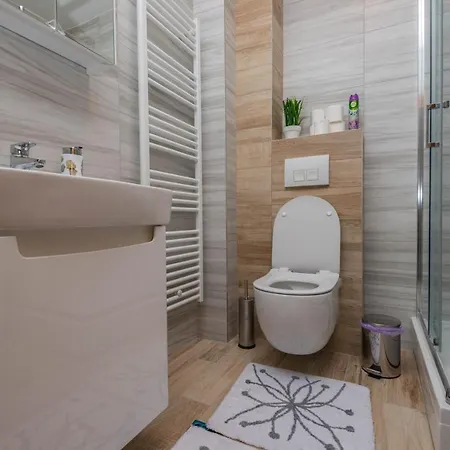 Elite One Premium Apartment *